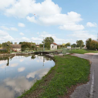 Vue d'ensemble du site d'écluse. © Région Bourgogne-Franche-Comté, Inventaire du patrimoine