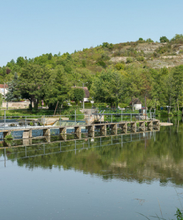 Vue du barrage. © Région Bourgogne-Franche-Comté, Inventaire du patrimoine