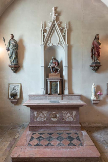 Chapelle nord : autel secondaire. © Région Bourgogne-Franche-Comté, Inventaire du patrimoine