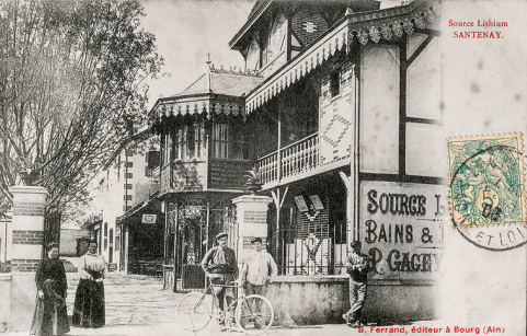 Établissement thermal de la fin du 19e siècle, entrée sur l'avenue des Sources. © Région Bourgogne-Franche-Comté, Inventaire du patrimoine Établissement thermal de la fin du 19e siècle, entrée sur l'avenue des Sources. © Région Bourgogne-Franche-Comté, Inventaire du patrimoine