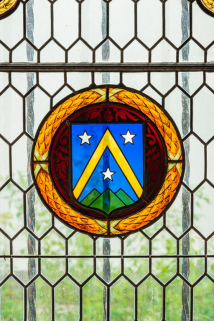 Détail, médaillon central. © Région Bourgogne-Franche-Comté, Inventaire du patrimoine