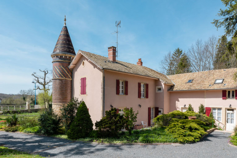 demeure © Région Bourgogne-Franche-Comté, Inventaire du patrimoine demeure © Région Bourgogne-Franche-Comté, Inventaire du patrimoine