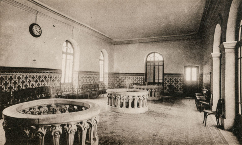 Salle d'inhalation de première classe. © Région Bourgogne-Franche-Comté, Inventaire du patrimoine Salle d'inhalation de première classe. © Région Bourgogne-Franche-Comté, Inventaire du patrimoine