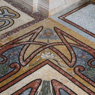 Bordure, détail, entrelacs de style Art Nouveau. © Région Bourgogne-Franche-Comté, Inventaire du patrimoine Bordure, détail, entrelacs de style Art Nouveau. © Région Bourgogne-Franche-Comté, Inventaire du patrimoine