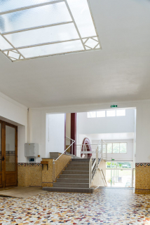 Vestibule nord. © Région Bourgogne-Franche-Comté, Inventaire du patrimoine Vestibule nord. © Région Bourgogne-Franche-Comté, Inventaire du patrimoine