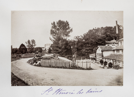 établissement thermal © Région Bourgogne-Franche-Comté, Inventaire du patrimoine