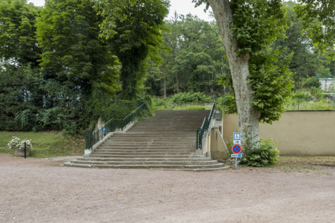 escalier © Région Bourgogne-Franche-Comté, Inventaire du patrimoine