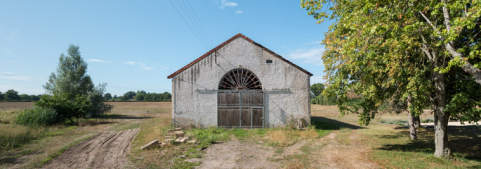 usine de mise en bouteilles des eaux minérales © Région Bourgogne-Franche-Comté, Inventaire du patrimoine