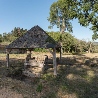 poterie © Région Bourgogne-Franche-Comté, Inventaire du patrimoine poterie © Région Bourgogne-Franche-Comté, Inventaire du patrimoine