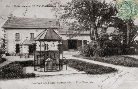 usine de mise en bouteilles des eaux minérales © Région Bourgogne-Franche-Comté, Inventaire du patrimoine usine de mise en bouteilles des eaux minérales © Région Bourgogne-Franche-Comté, Inventaire du patrimoine