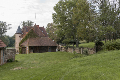 château © Région Bourgogne-Franche-Comté, Inventaire du patrimoine château © Région Bourgogne-Franche-Comté, Inventaire du patrimoine