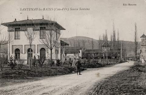 Vue ancienne, depuis le sud-est. © Région Bourgogne-Franche-Comté, Inventaire du patrimoine Vue ancienne, depuis le sud-est. © Région Bourgogne-Franche-Comté, Inventaire du patrimoine
