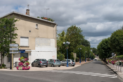 avenue © Région Bourgogne-Franche-Comté, Inventaire du patrimoine  avenue © Région Bourgogne-Franche-Comté, Inventaire du patrimoine