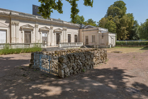 établissement thermal © Région Bourgogne-Franche-Comté, Inventaire du patrimoine établissement thermal © Région Bourgogne-Franche-Comté, Inventaire du patrimoine