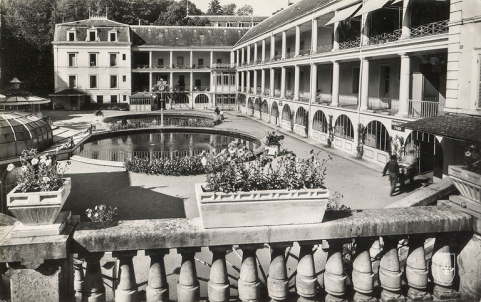 établissement thermal © Région Bourgogne-Franche-Comté, Inventaire du patrimoine  établissement thermal © Région Bourgogne-Franche-Comté, Inventaire du patrimoine