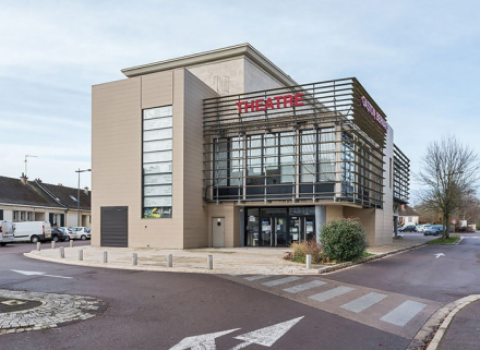  salle des fêtes marché théâtre © Région Bourgogne-Franche-Comté, Inventaire du patrimoine