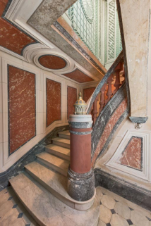 escalier © Région Bourgogne-Franche-Comté, Inventaire du patrimoine  escalier © Région Bourgogne-Franche-Comté, Inventaire du patrimoine