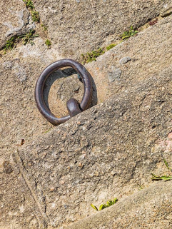 port © Région Bourgogne-Franche-Comté, Inventaire du patrimoine  port © Région Bourgogne-Franche-Comté, Inventaire du patrimoine