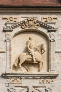 haut-relief © Région Bourgogne-Franche-Comté, Inventaire du patrimoine  haut-relief © Région Bourgogne-Franche-Comté, Inventaire du patrimoine