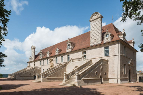 écurie © Région Bourgogne-Franche-Comté, Inventaire du patrimoine écurie © Région Bourgogne-Franche-Comté, Inventaire du patrimoine