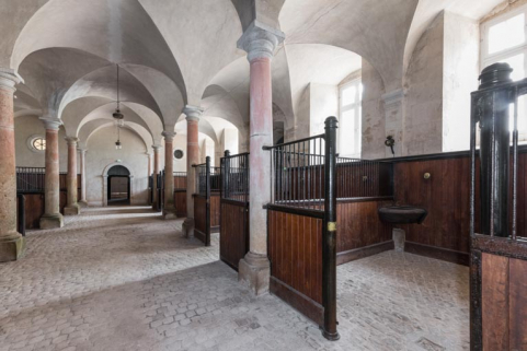 écurie © Région Bourgogne-Franche-Comté, Inventaire du patrimoine écurie © Région Bourgogne-Franche-Comté, Inventaire du patrimoine