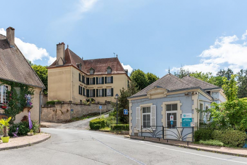 demeure villa © Région Bourgogne-Franche-Comté, Inventaire du patrimoine  demeure villa © Région Bourgogne-Franche-Comté, Inventaire du patrimoine
