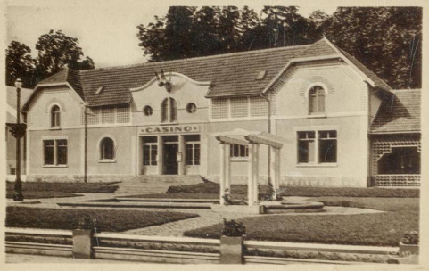 casino © Région Bourgogne-Franche-Comté, Inventaire du patrimoine  casino © Région Bourgogne-Franche-Comté, Inventaire du patrimoine