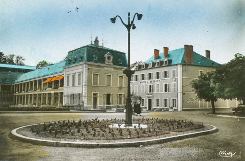 établissement thermal hôtel de voyageurs © Archives départementales de Saône-et-Loire  établissement thermal hôtel de voyageurs © Archives départementales de Saône-et-Loire