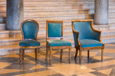 théâtre chaise fauteuil © Région Bourgogne-Franche-Comté, Inventaire du patrimoine  théâtre chaise fauteuil © Région Bourgogne-Franche-Comté, Inventaire du patrimoine