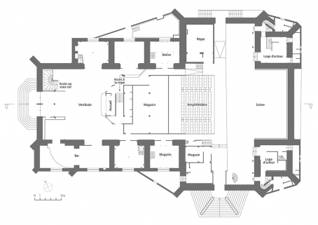 église paroissiale théâtre © Région Bourgogne-Franche-Comté, Inventaire du patrimoine  église paroissiale théâtre © Région Bourgogne-Franche-Comté, Inventaire du patrimoine