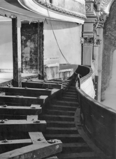 théâtre © Région Bourgogne-Franche-Comté, Inventaire du patrimoine  théâtre © Région Bourgogne-Franche-Comté, Inventaire du patrimoine