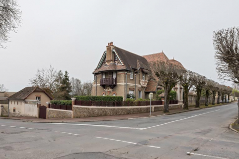 demeure villa © Région Bourgogne-Franche-Comté, Inventaire du patrimoine  demeure villa © Région Bourgogne-Franche-Comté, Inventaire du patrimoine