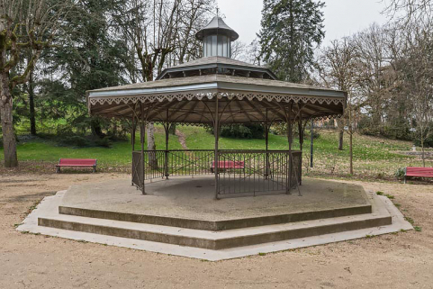  kiosque © Région Bourgogne-Franche-Comté, Inventaire du patrimoine