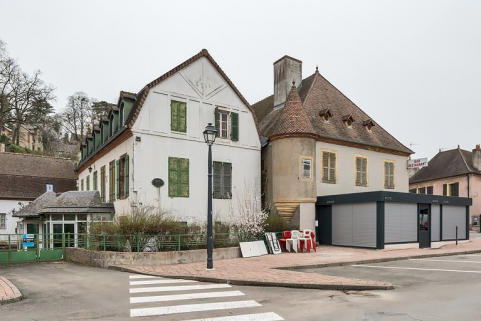 hôtel de voyageurs © Région Bourgogne-Franche-Comté, Inventaire du patrimoine  hôtel de voyageurs © Région Bourgogne-Franche-Comté, Inventaire du patrimoine