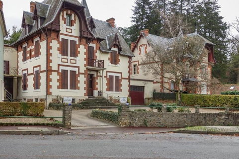 demeure villa © Région Bourgogne-Franche-Comté, Inventaire du patrimoine  demeure villa © Région Bourgogne-Franche-Comté, Inventaire du patrimoine