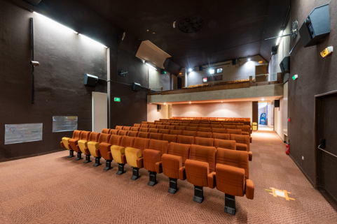théâtre cinéma © Région Bourgogne-Franche-Comté, Inventaire du patrimoine  théâtre cinéma © Région Bourgogne-Franche-Comté, Inventaire du patrimoine