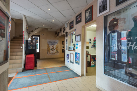 théâtre cinéma © Région Bourgogne-Franche-Comté, Inventaire du patrimoine  théâtre cinéma © Région Bourgogne-Franche-Comté, Inventaire du patrimoine