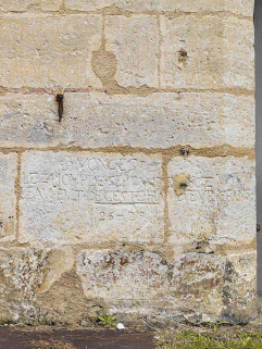  fortification d'agglomération château fort © Région Bourgogne-Franche-Comté, Inventaire du patrimoine