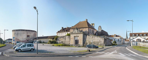 fortification d'agglomération © Région Bourgogne-Franche-Comté, Inventaire du patrimoine  fortification d'agglomération © Région Bourgogne-Franche-Comté, Inventaire du patrimoine
