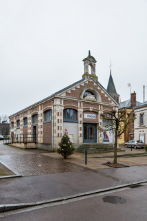 halle cinéma © Région Bourgogne-Franche-Comté, Inventaire du patrimoine  halle cinéma © Région Bourgogne-Franche-Comté, Inventaire du patrimoine