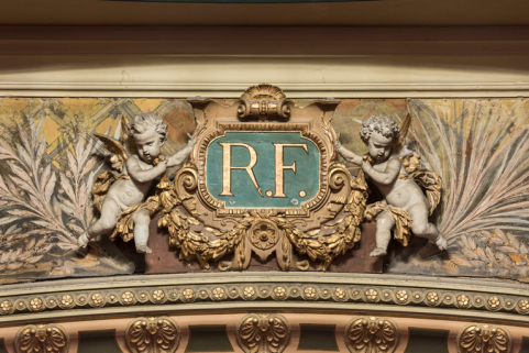 décor d'architecture relief peinture monumentale © Région Bourgogne-Franche-Comté, Inventaire du patrimoine  décor d'architecture relief peinture monumentale © Région Bourgogne-Franche-Comté, Inventaire du patrimoine