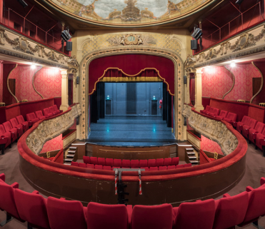 théâtre © Région Bourgogne-Franche-Comté, Inventaire du patrimoine  théâtre © Région Bourgogne-Franche-Comté, Inventaire du patrimoine