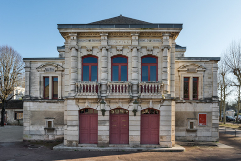 théâtre décor d'architecture relief © Région Bourgogne-Franche-Comté, Inventaire du patrimoine  théâtre décor d'architecture relief © Région Bourgogne-Franche-Comté, Inventaire du patrimoine