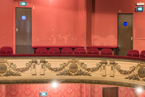 décor d'architecture relief peinture monumentale théâtre © Région Bourgogne-Franche-Comté, Inventaire du patrimoine  décor d'architecture relief peinture monumentale théâtre © Région Bourgogne-Franche-Comté, Inventaire du patrimoine