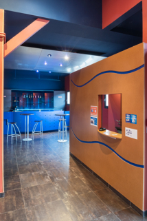 salle des fêtes bains douches cinéma © Région Bourgogne-Franche-Comté, Inventaire du patrimoine  salle des fêtes bains douches cinéma © Région Bourgogne-Franche-Comté, Inventaire du patrimoine
