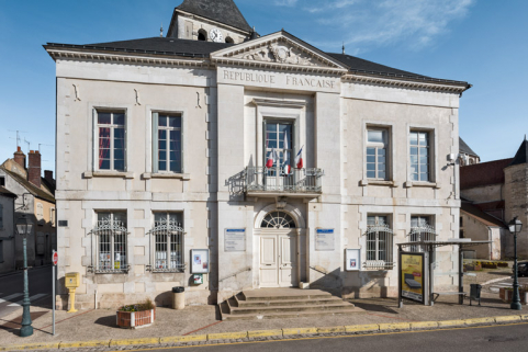 mairie théâtre © Région Bourgogne-Franche-Comté, Inventaire du patrimoine  mairie théâtre © Région Bourgogne-Franche-Comté, Inventaire du patrimoine
