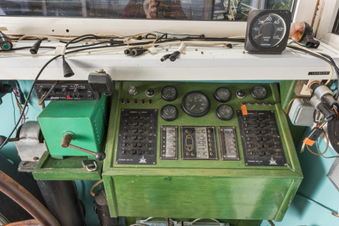 péniche salle de spectacle © Région Bourgogne-Franche-Comté, Inventaire du patrimoine  péniche salle de spectacle © Région Bourgogne-Franche-Comté, Inventaire du patrimoine