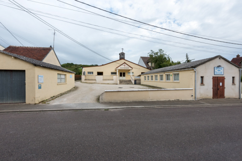  édifice religieux chrétien atelier de menuiserie garage hangar industriel campanile © Région Bourgogne-Franche-Comté, Inventaire du patrimoine