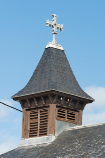 campanile croix de faîtage © Région Bourgogne-Franche-Comté, Inventaire du patrimoine  campanile croix de faîtage © Région Bourgogne-Franche-Comté, Inventaire du patrimoine