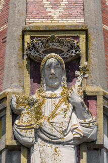 église clocher sculpture bas-relief © Région Bourgogne-Franche-Comté, Inventaire du patrimoine  église clocher sculpture bas-relief © Région Bourgogne-Franche-Comté, Inventaire du patrimoine